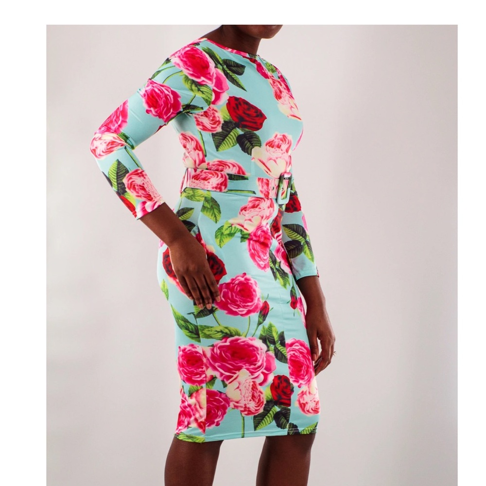 Summer Portrait Floral Midi Dress